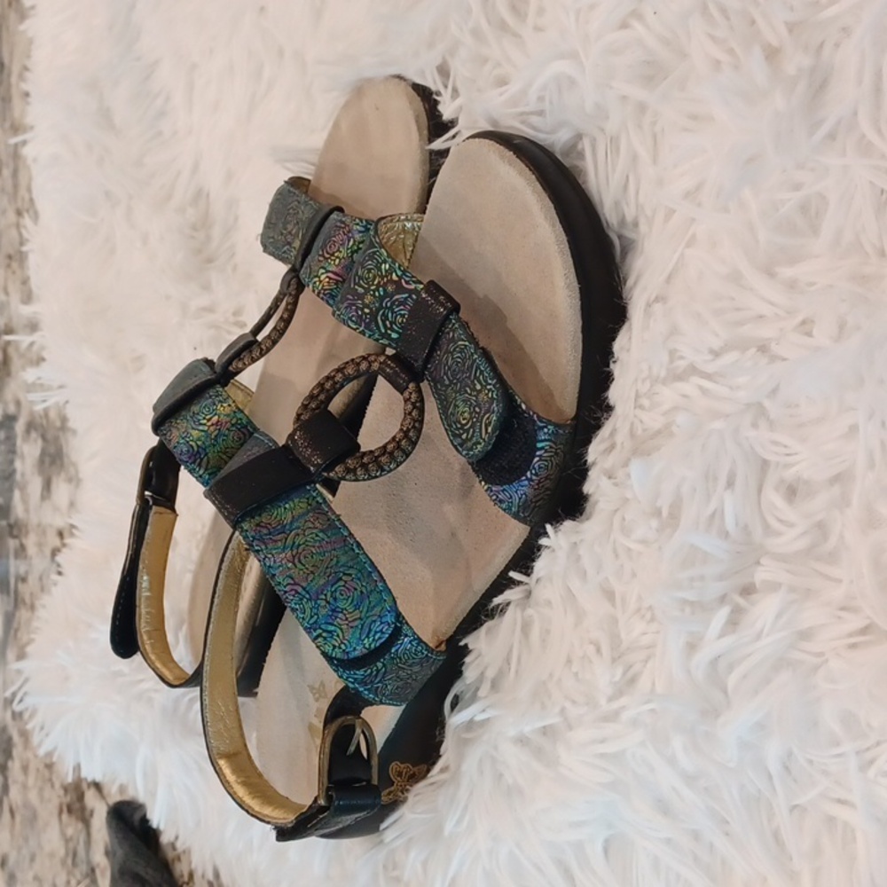 Alegria Sandals Womens Size EU 38 Comfort Slip On Shoes Irredicent Metallic